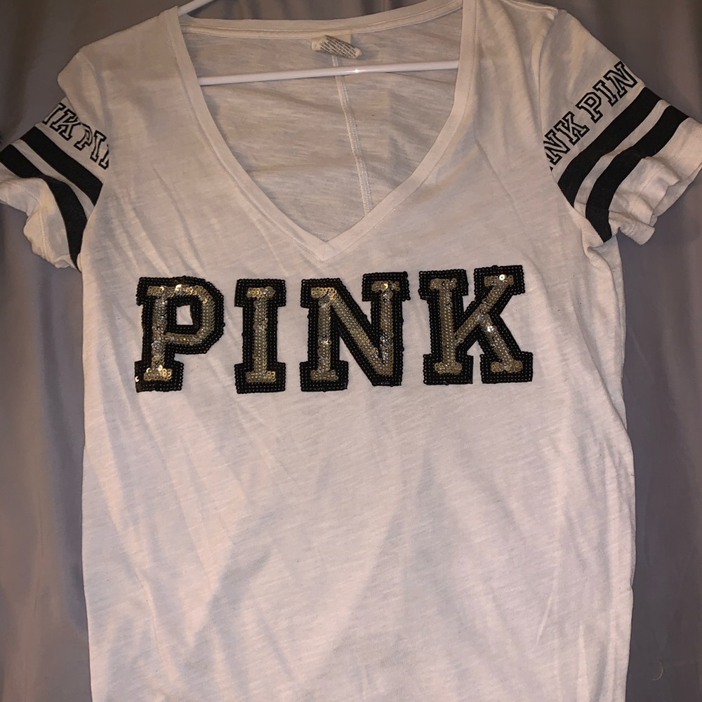 PINK v-neck shirt